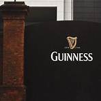 Oonagh Guinness1