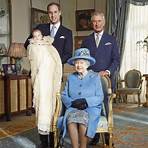 how tall is prince george of wales christening dresses3