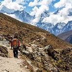 How long does it take to reach Everest Base Camp?4