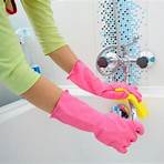 how to remove soap scum from shower doors and walls4