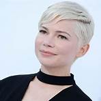 where did michelle williams grow up on fox news4