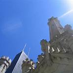 what is the history of the monmouth tower in chicago1