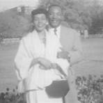 How did Coretta Scott King meet Martin Luther King Jr?4