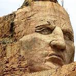 What is the Crazy Horse Memorial?2