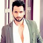 how old is punit pathak1
