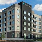 Does Hyatt House Lansing-University area have a grill?1
