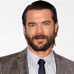 Charlie Weber (actor)1