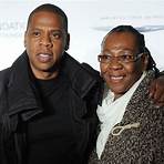 Does Jay-Z have a mother?4