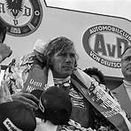 Did Niki Lauda survive the Nurburgring crash?1