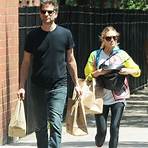 Who are all of Ashley Olsen ' s boyfriends?2