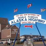 how many times does the alaska canada highway cross the yt border closed3