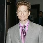 Who is Eric Stoltz?2