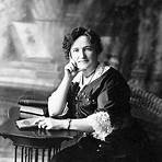 Nellie McClung2