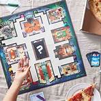 How do you set up a Clue board game?1