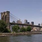 is the brooklyn bridge suspension or suspension bridge located in toronto1