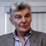 What is Richard Benjamin's source of wealth?1