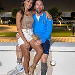 Did Messi find a partner?4