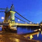When was Hammersmith Bridge built?4