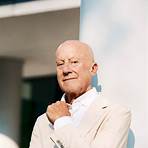 What happened to Norman Foster?2