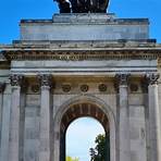 buckingham palace wellington arch5