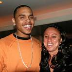 who is chris brown brother4