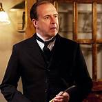 Why does Mr Carson offer Molesley a job if Alfred leaves?2