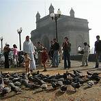 where is the taj mahal gate located in bombay vs bombay house2