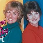 Laverne & Shirley Reviews4