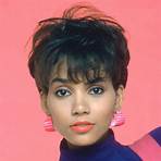 halle berry young3