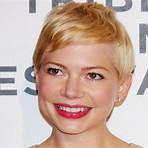 where did michelle williams grow up on fox news2
