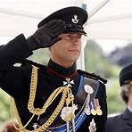 which royal family members have served in the military service like the government1
