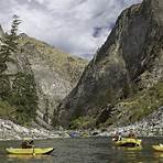 best rogue river rafting company1