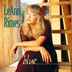 What songs does LeAnn Rimes sing?4