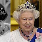 queen elizabeth tiara collection5