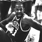 How many children does Cedric Maxwell have?4