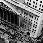 How did New York's Wall Street get its name?1