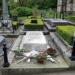 St Martin's Church, Bladon Spencer-Churchill graves wikipedia3