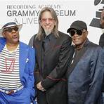 who are the members of kool and the gang still alive4