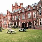 Queen's University de Belfast2