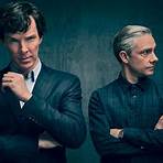 Who plays Watson in 'Sherlock Holmes'?1