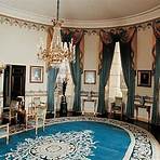The White House: Its Historic Furnishings & First Families4