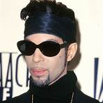 Did Prince have a history with race?4