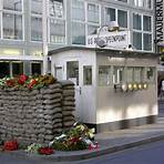 Checkpoint Charlie2