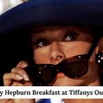 breakfast at tiffany's outfit2
