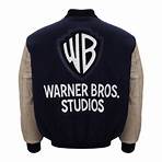 Does Warner Bros have a studio store?3