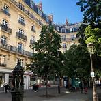 17th arrondissement of Paris, France5