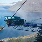 what is queenstown known for in the world3