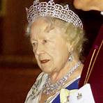 When did King George VI get a diamond festoon necklace?2