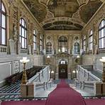burgtheater guided tours2