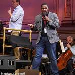 Norm Lewis5